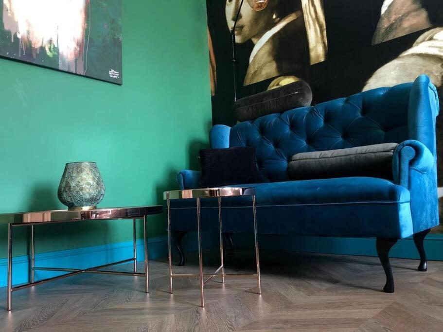 City Center Apartment Near Public Swimming Pool ワルシャワ エクステリア 写真