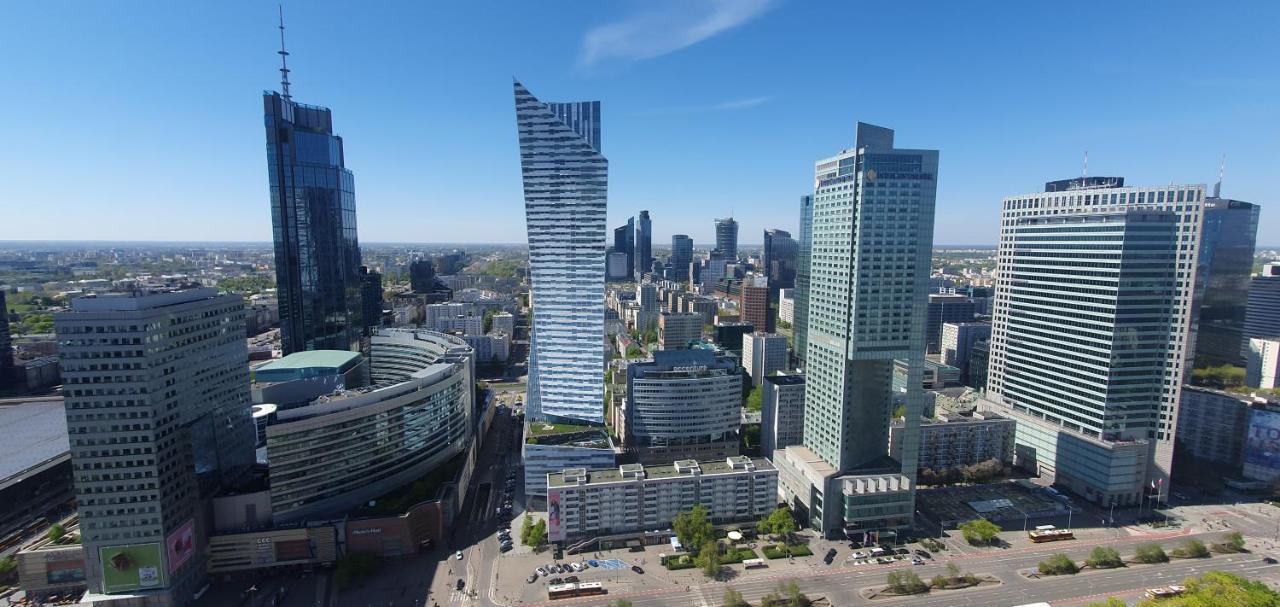 City Center Apartment Near Public Swimming Pool ワルシャワ エクステリア 写真