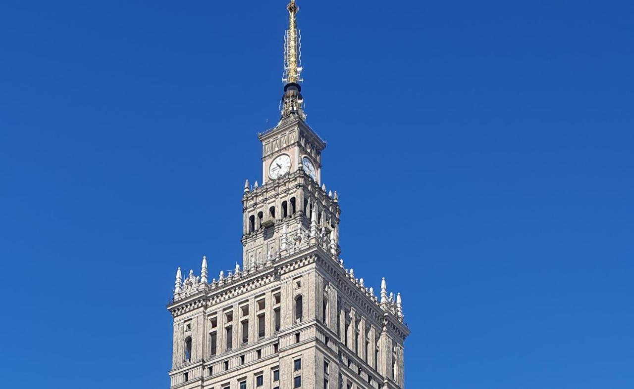 City Center Apartment Near Public Swimming Pool ワルシャワ エクステリア 写真